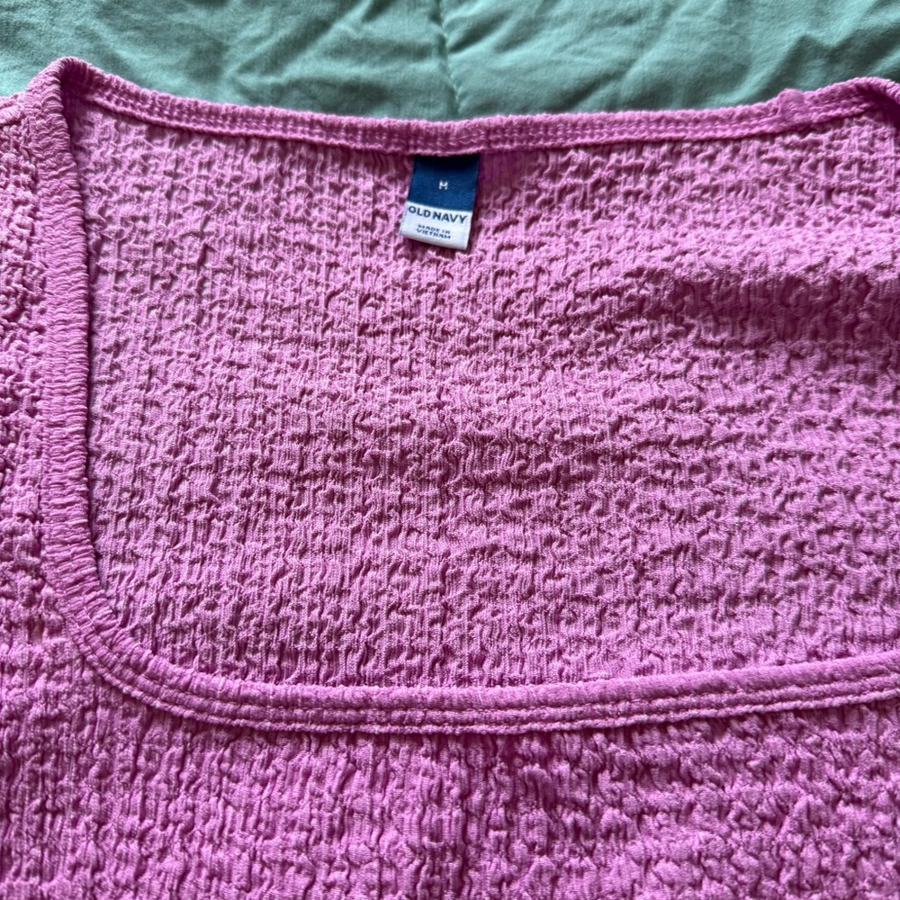 Pink old navy top - Picture 2 of 3